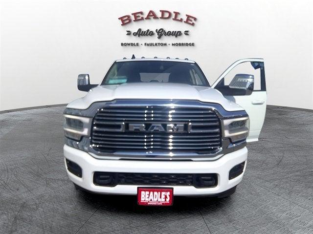2023 RAM 3500 Laramie Crew Cab 4x4 64 Box