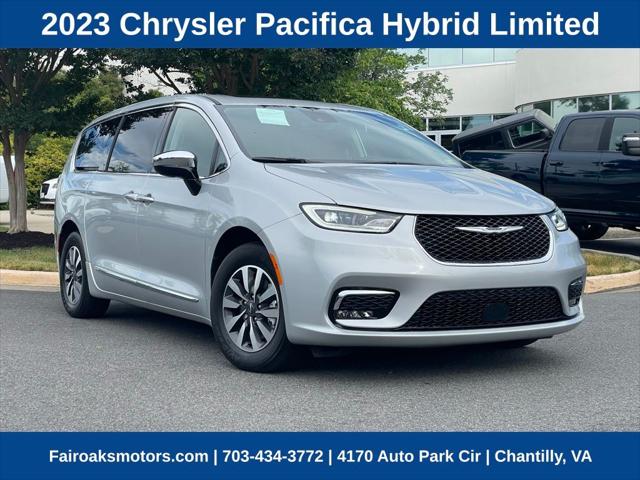 2023 Chrysler Pacifica Hybrid Limited