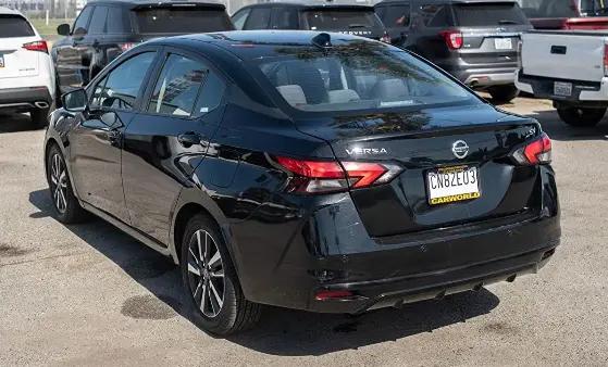 2021 Nissan Versa SV Xtronic CVT