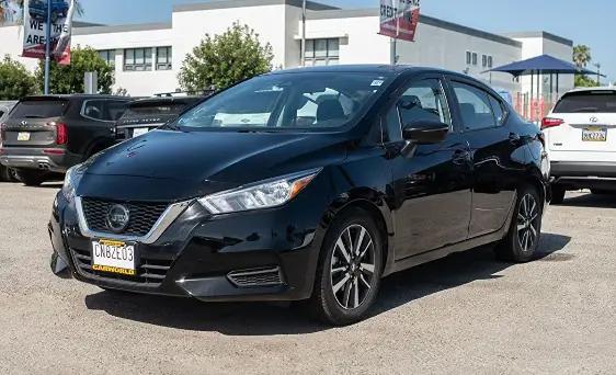 2021 Nissan Versa SV Xtronic CVT