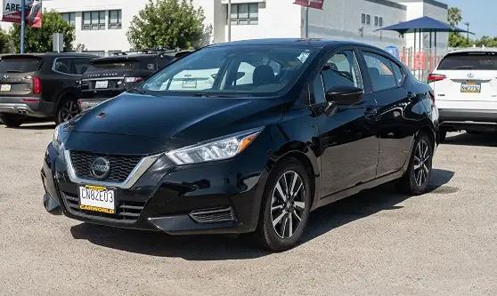 2021 Nissan Versa SV Xtronic CVT