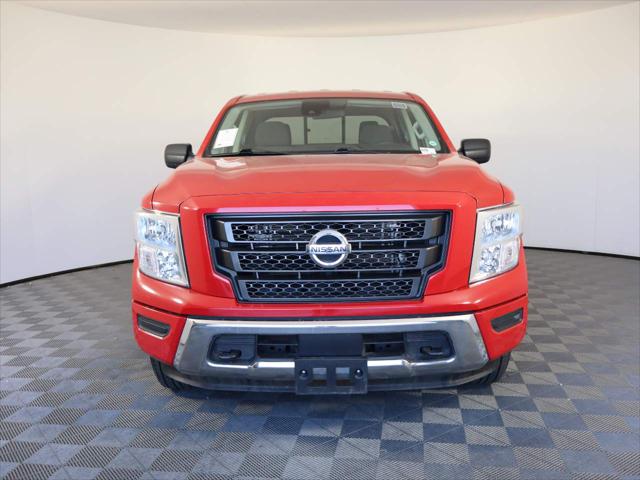 2022 Nissan TITAN Crew Cab SV 4x4