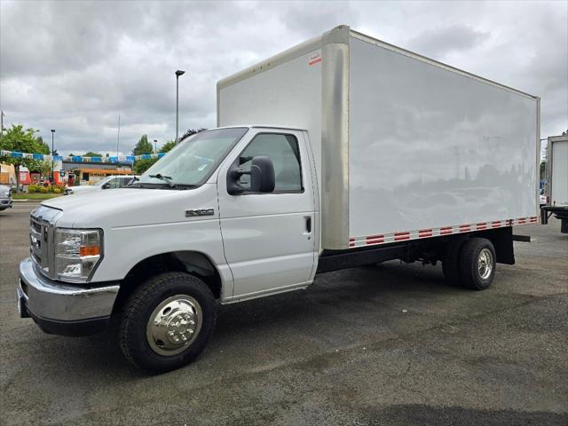 2019 Ford E-450 Cutaway Base