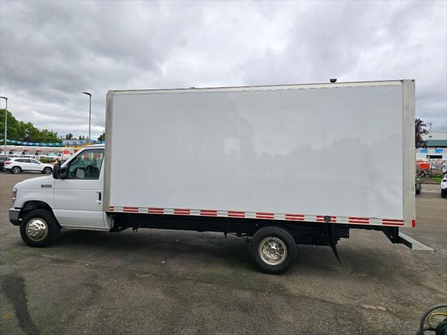 2019 Ford E-450 Cutaway Base