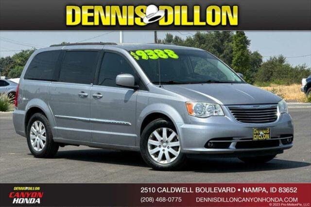 2014 Chrysler Town and Country Touring