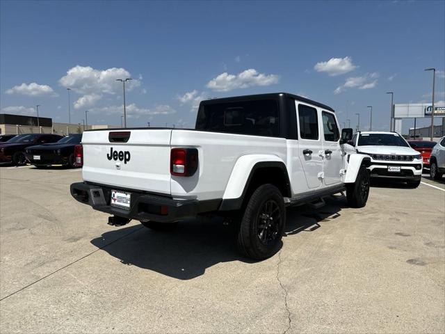 2022 Jeep Gladiator Altitude 4x4