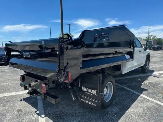 2024 Chevrolet Silverado 3500HD CC Work Truck
