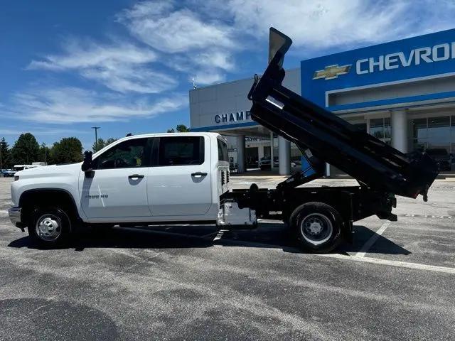 2024 Chevrolet Silverado 3500HD CC Work Truck