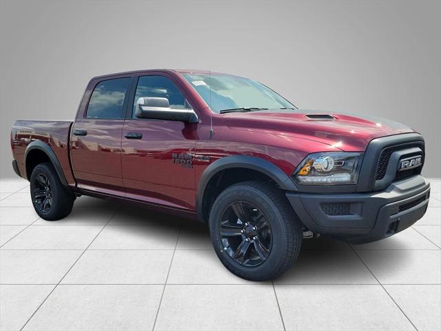 2024 RAM Ram 1500 Classic RAM 1500 CLASSIC WARLOCK CREW CAB 4X4 57 BOX