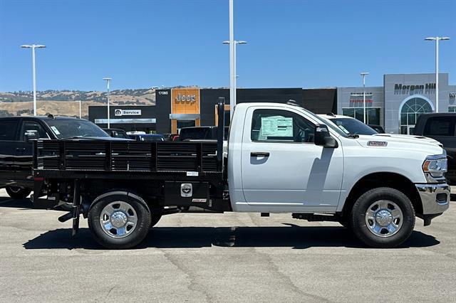 2024 RAM Ram 3500 RAM 3500 TRADESMAN REGULAR CAB 4X4 8 BOX