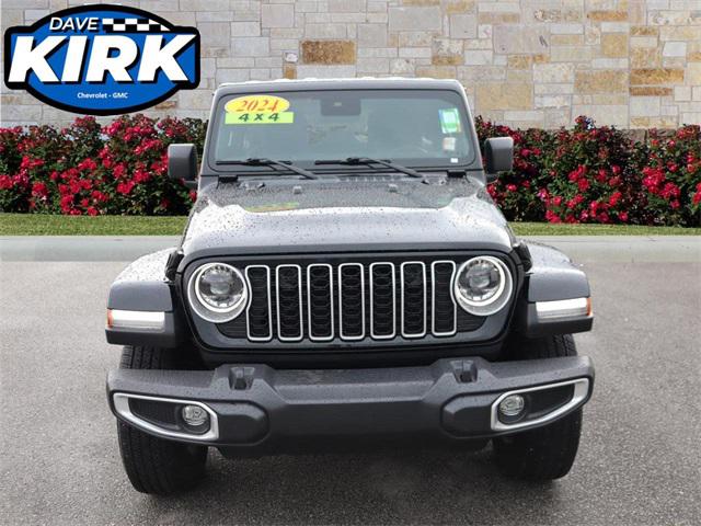 2024 Jeep Wrangler 4-Door Sahara 4x4