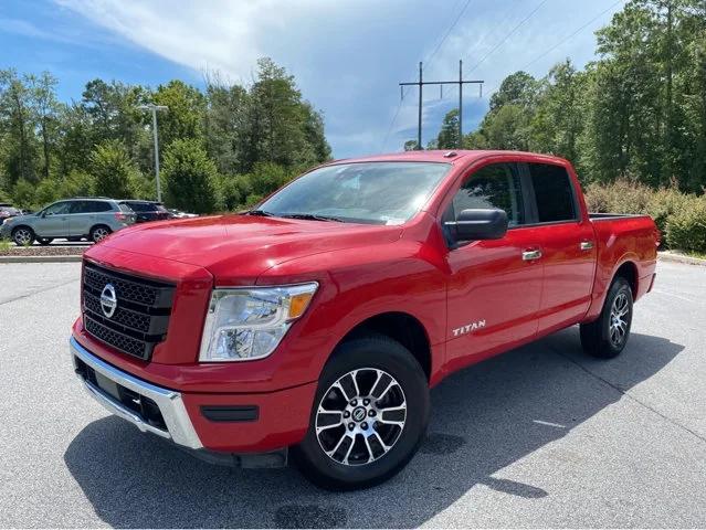 2021 Nissan TITAN Crew Cab SV 4x4