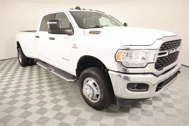 2023 RAM 3500 Big Horn Crew Cab 4x4 8 Box