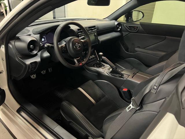 2023 Toyota GR86 Premium