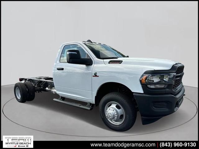 2024 RAM Ram 3500 Chassis Cab RAM 3500 TRADESMAN CHASSIS REGULAR CAB 4X4 84 CA