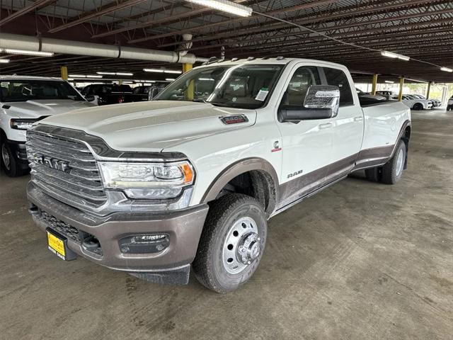 2024 RAM Ram 3500 RAM 3500 LIMITED LONGHORN CREW CAB 4X4 8 BOX