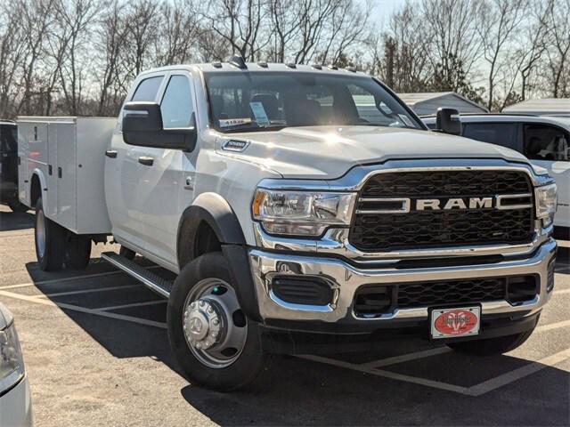 2024 RAM Ram 5500 Chassis Cab RAM 5500 TRADESMAN CHASSIS CREW CAB 4X4 84 CA
