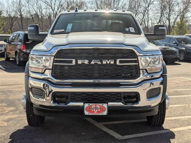 2024 RAM Ram 5500 Chassis Cab RAM 5500 TRADESMAN CHASSIS CREW CAB 4X4 84 CA
