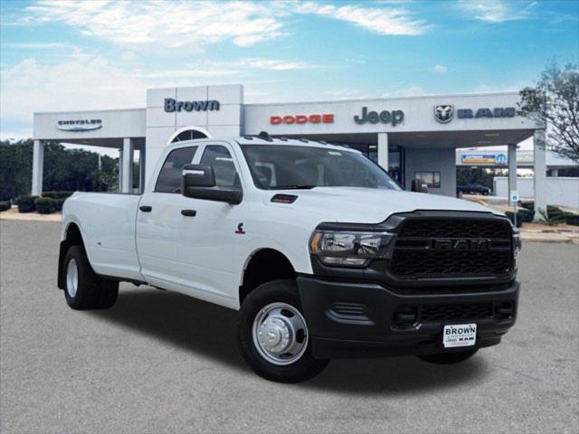 2024 RAM Ram 3500 RAM 3500 TRADESMAN CREW CAB 4X4 8 BOX