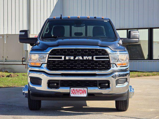 2024 RAM Ram 3500 RAM 3500 TRADESMAN CREW CAB 4X4 8 BOX