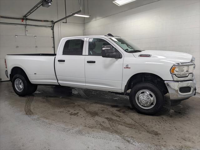 2024 RAM Ram 3500 RAM 3500 TRADESMAN CREW CAB 4X4 8 BOX