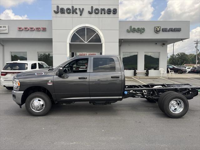 2024 RAM Ram 3500 Chassis Cab RAM 3500 TRADESMAN CREW CAB CHASSIS 4X4 60 CA