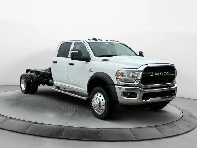 2024 RAM Ram 5500 Chassis Cab RAM 5500 TRADESMAN CHASSIS CREW CAB 4X4 84 CA
