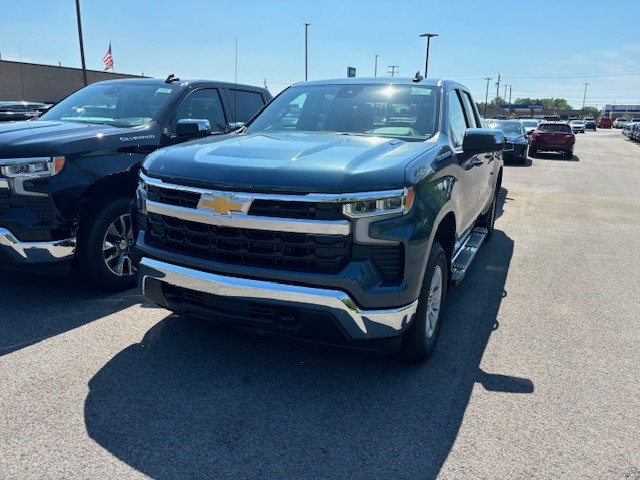 2024 Chevrolet Silverado 1500 4WD Double Cab Standard Bed LT