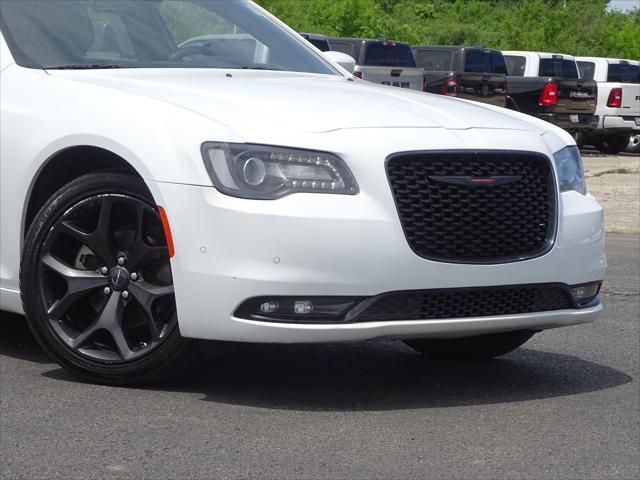 2022 Chrysler 300 S