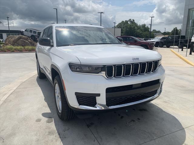 2024 Jeep Grand Cherokee L Laredo 4x4