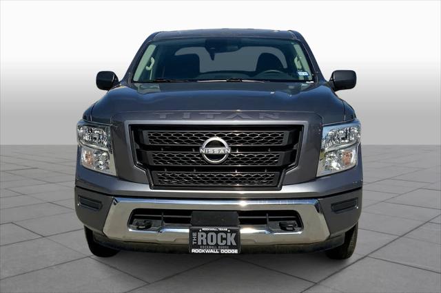 2023 Nissan TITAN Crew Cab SV 4x4