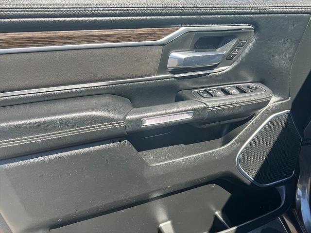 2019 Ram 1500 Laramie Crew Cab 4x4 5'7" Box