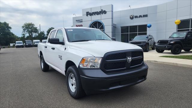 2024 RAM Ram 1500 Classic RAM 1500 CLASSIC TRADESMAN CREW CAB 4X4 57 BOX