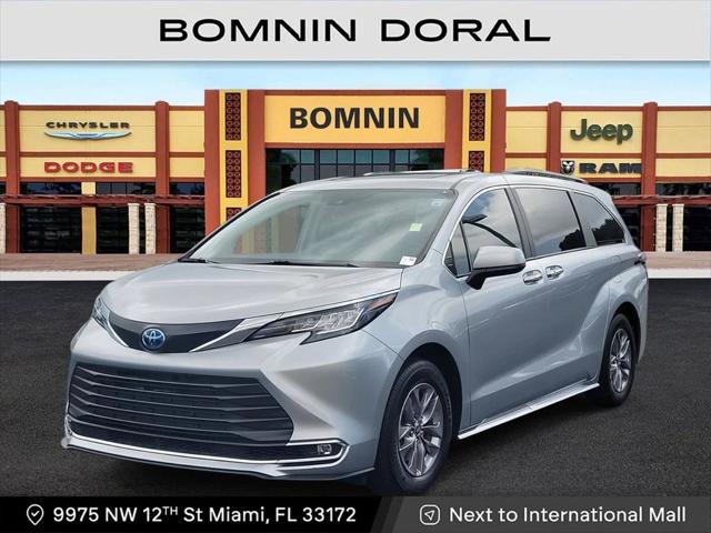 2022 Toyota Sienna XLE