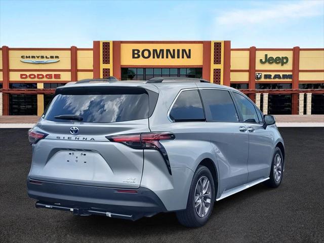 2022 Toyota Sienna XLE