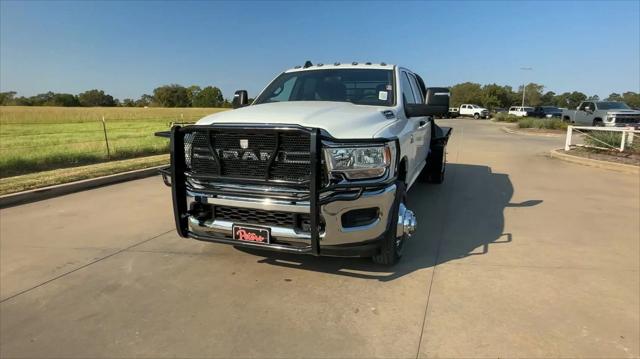 2024 RAM Ram 3500 Chassis Cab RAM 3500 TRADESMAN CREW CAB CHASSIS 4X4 60 CA