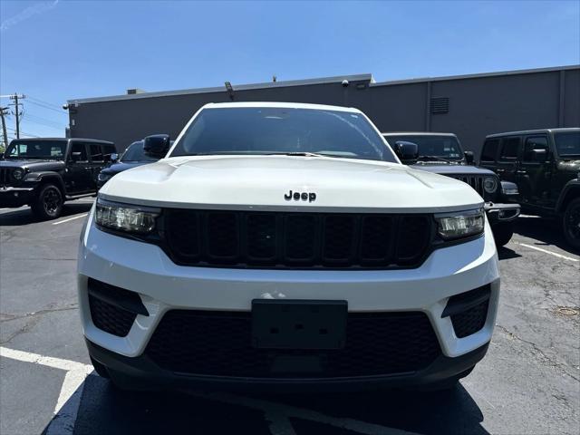 2023 Jeep Grand Cherokee Altitude