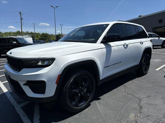 2023 Jeep Grand Cherokee Altitude