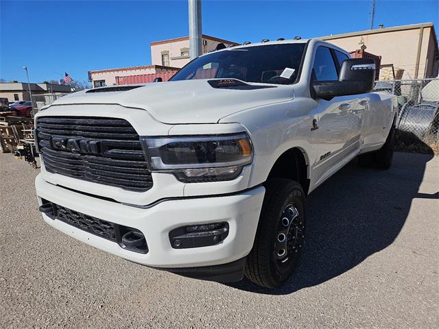 2024 RAM Ram 3500 RAM 3500 LARAMIE CREW CAB 4X4 8 BOX