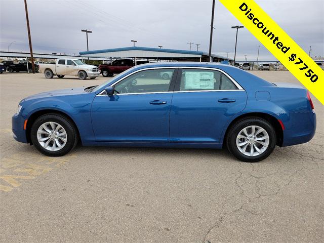 2023 Chrysler Chrysler 300 300 TOURING