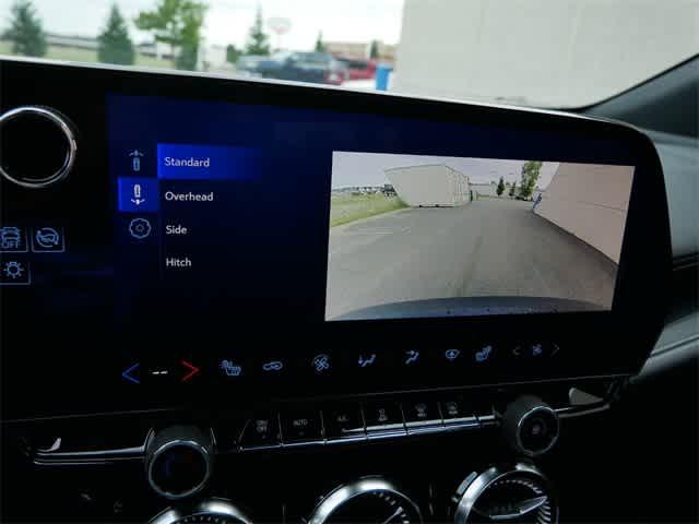 2024 Chevrolet V Blazer eAWD LT