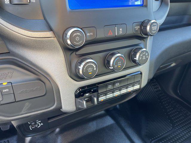 2024 Ram 3500 Tradesman/SLT/Laramie/Limited