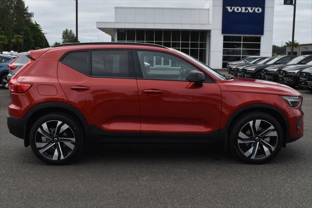 2025 Volvo XC40 Plus Dark Theme