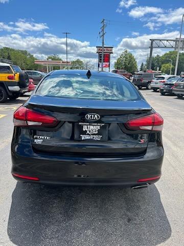 2017 Kia Forte S