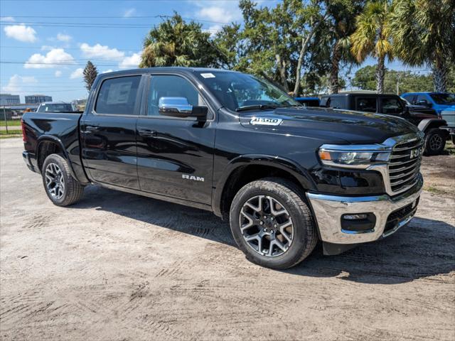 2025 RAM Ram 1500 RAM 1500 LARAMIE CREW CAB 4X4 57 BOX