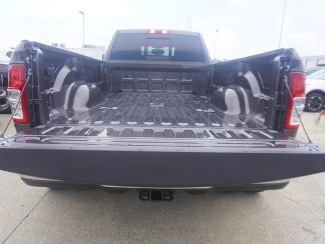 2024 RAM Ram 3500 RAM 3500 TRADESMAN CREW CAB 4X4 8 BOX