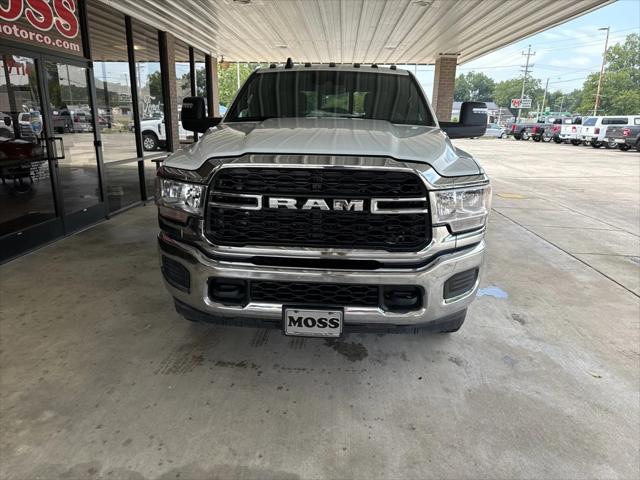 2024 RAM Ram 3500 RAM 3500 TRADESMAN CREW CAB 4X4 8 BOX