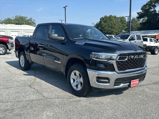 2025 RAM Ram 1500 RAM 1500 TRADESMAN CREW CAB 4X4 57 BOX