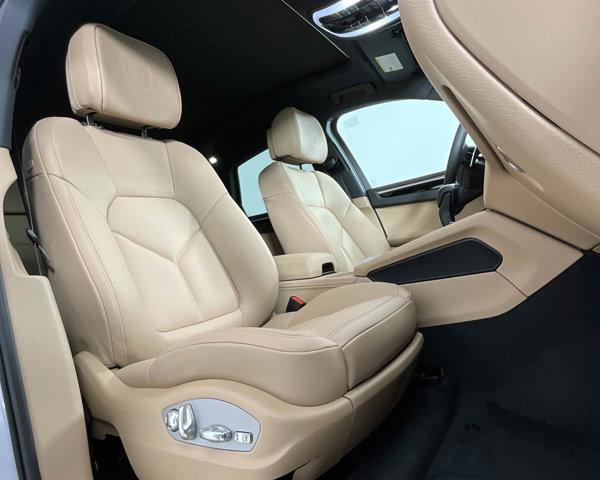 2024 Porsche Macan AWD