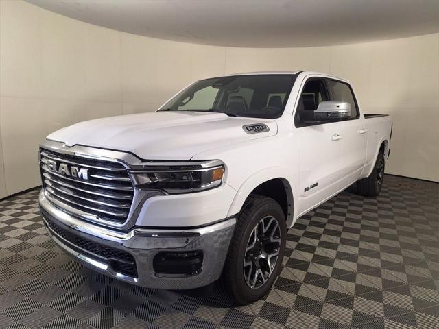 2025 RAM Ram 1500 RAM 1500 LARAMIE CREW CAB 4X4 64 BOX